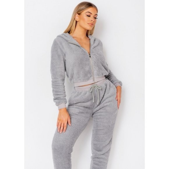 Gray Teddy Bear Fur Long Sleeve Hooded Crop Top and Joggers Pants Two Piece Set - Picture 3 of 11
